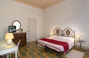 hotel villa edera