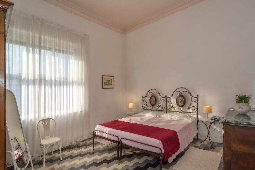 hotel villa edera