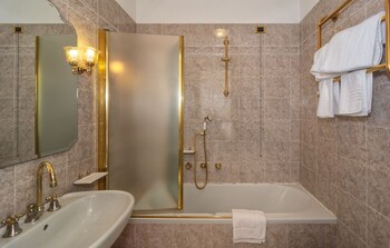 hotel villa edera