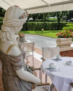 hotel villa edera