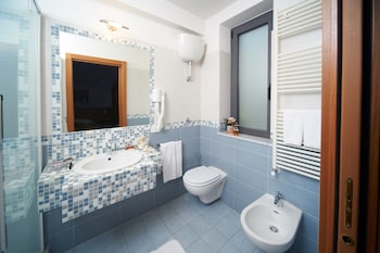 hotel sirio