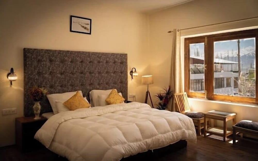 hotel ladakh delight