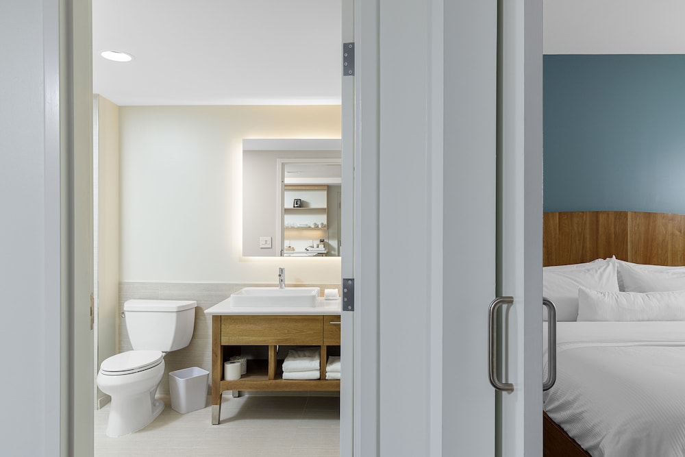 element nashville airport