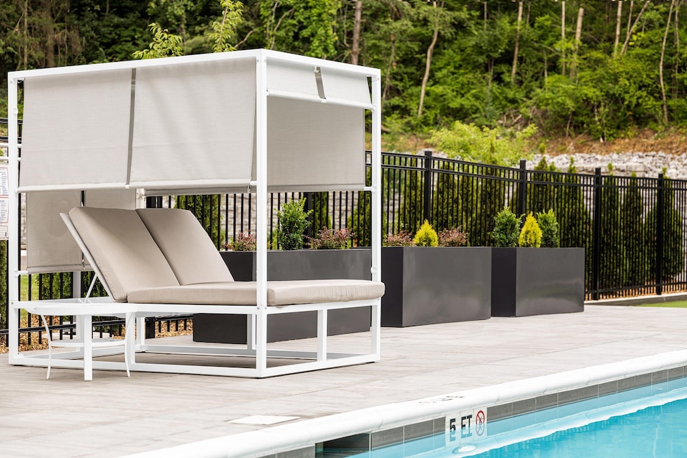 element nashville airport