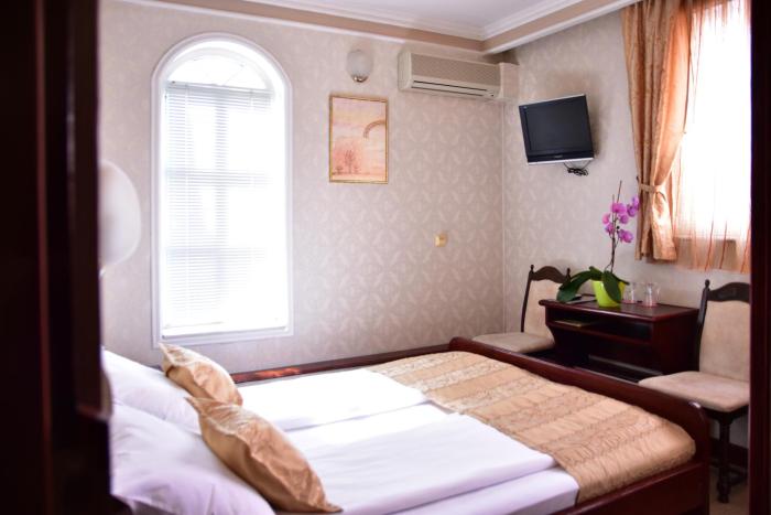 hotel lav