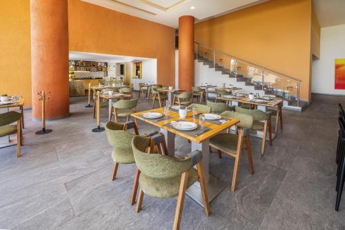 hotel mexico plaza queretaro