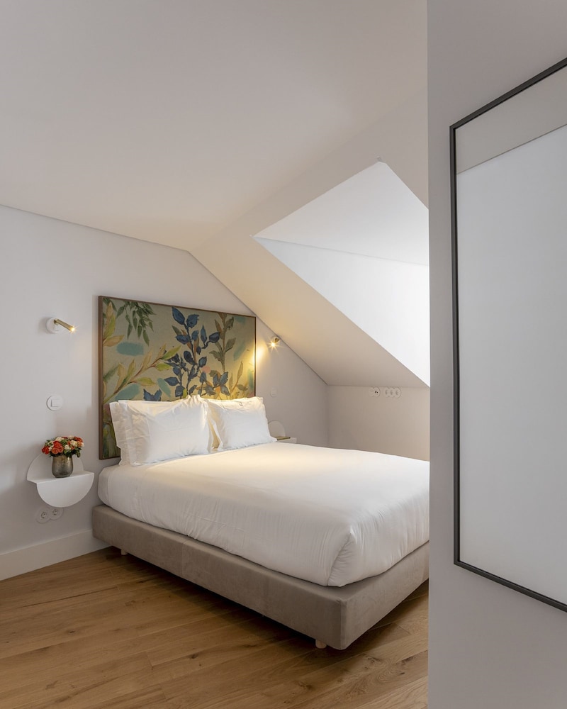 lisbon serviced apartments madalena