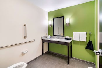 sleep inn spokane airport