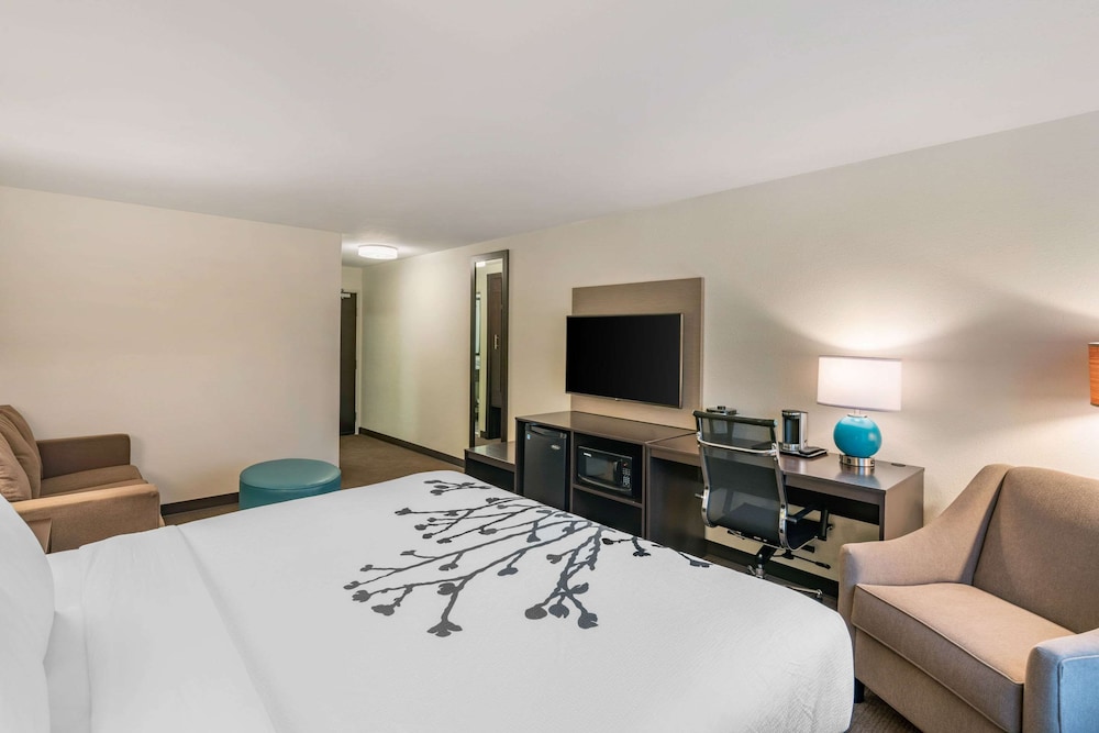 sleep inn spokane airport