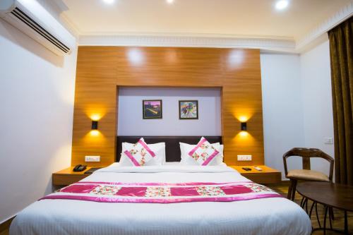hotel sheetal