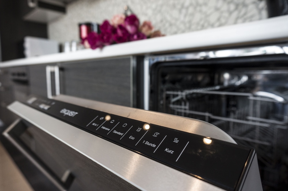 the queen luxury apartments villa fiorita