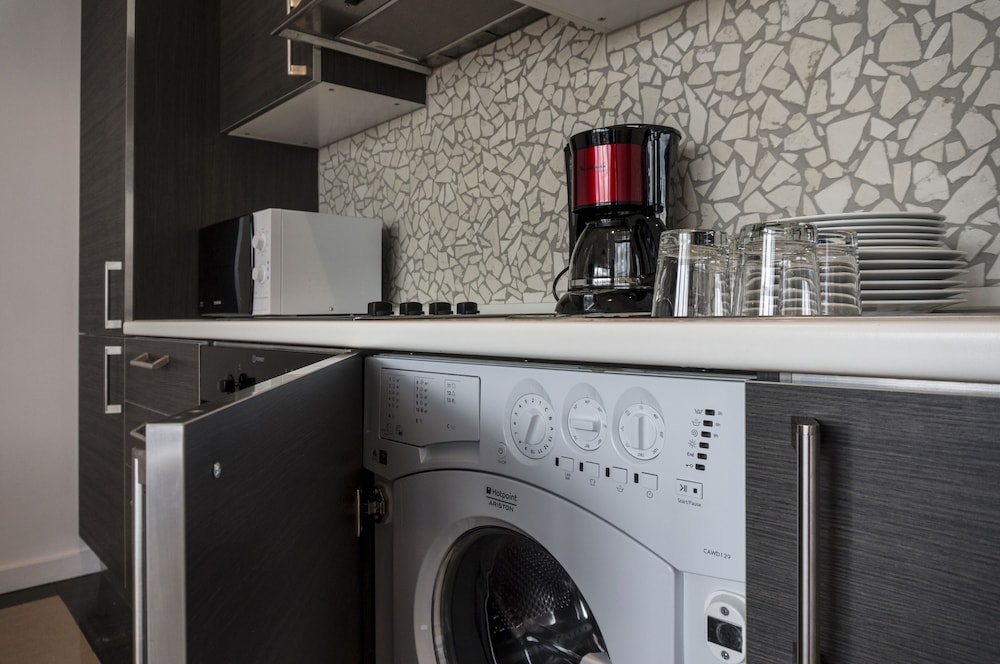 the queen luxury apartments villa fiorita