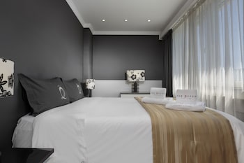 the queen luxury apartments villa fiorita