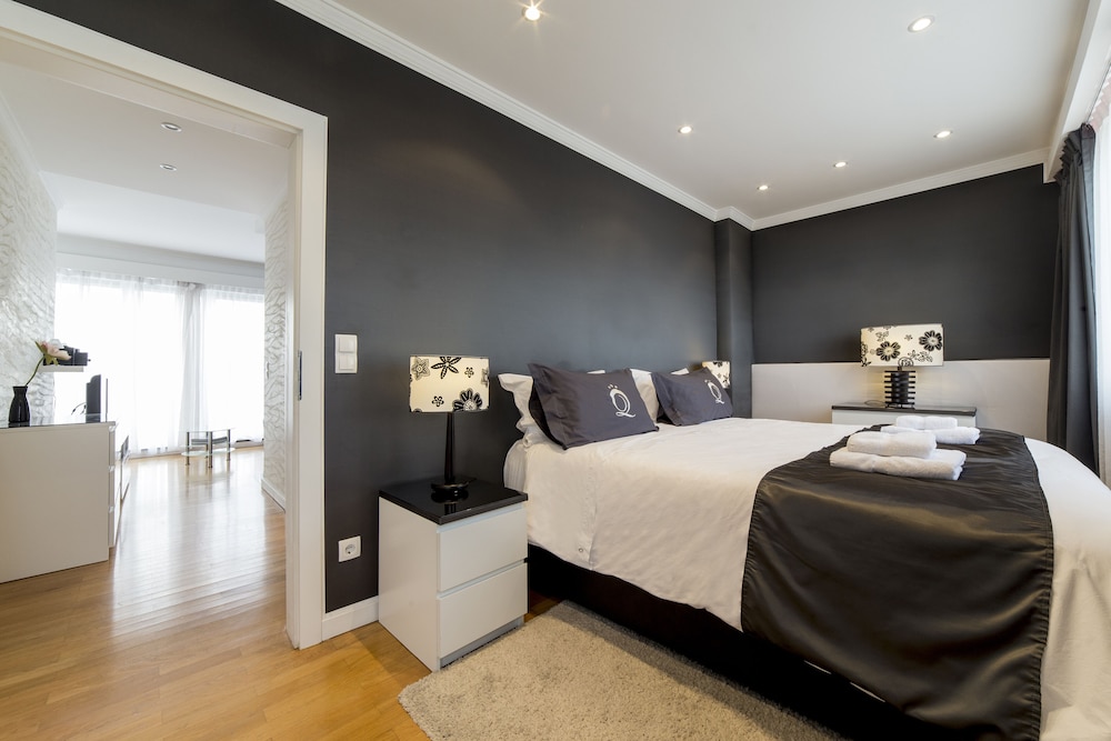 the queen luxury apartments villa fiorita