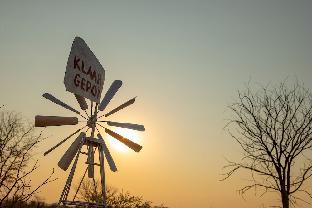 Etosha Trading Post,On C38 6.5Km From Andersson Entrance Gate Okaukuejo Okaukuejo,2 star