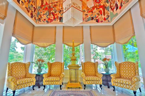 monpananont wellness resort and spa