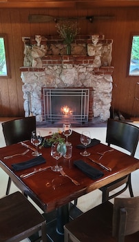 Dawn Ranch,Near Johnson's Beach,4 star