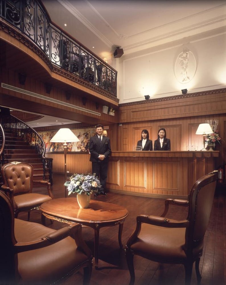 grand boss hotel