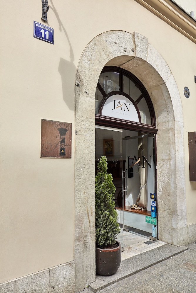 hotel jan