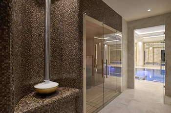 hotel saski krakow curio collection by hilton