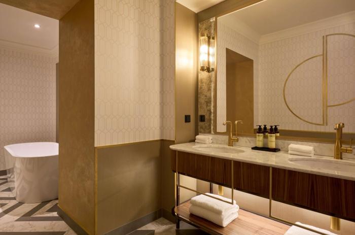 hotel saski krakow curio collection by hilton