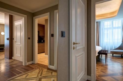 hotel saski krakow curio collection by hilton
