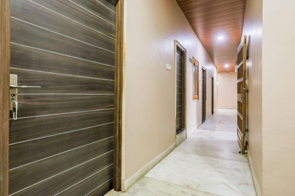 capital o 41561 hotel paradise residency