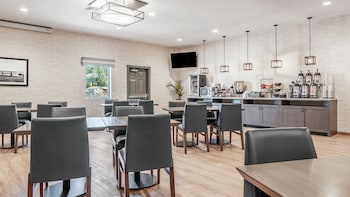 beachfront inn