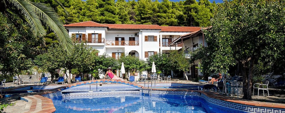 skopelos