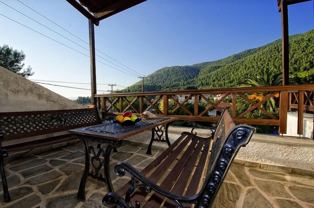 skopelos