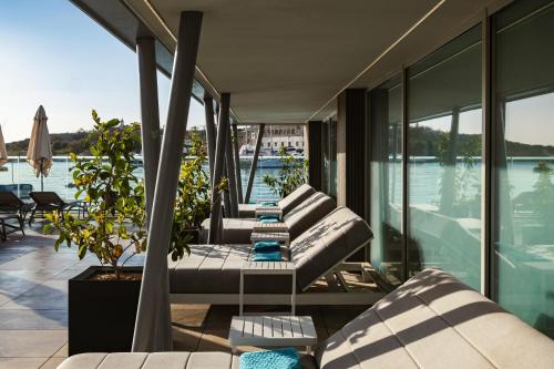 115 the strand hotel by neu collective