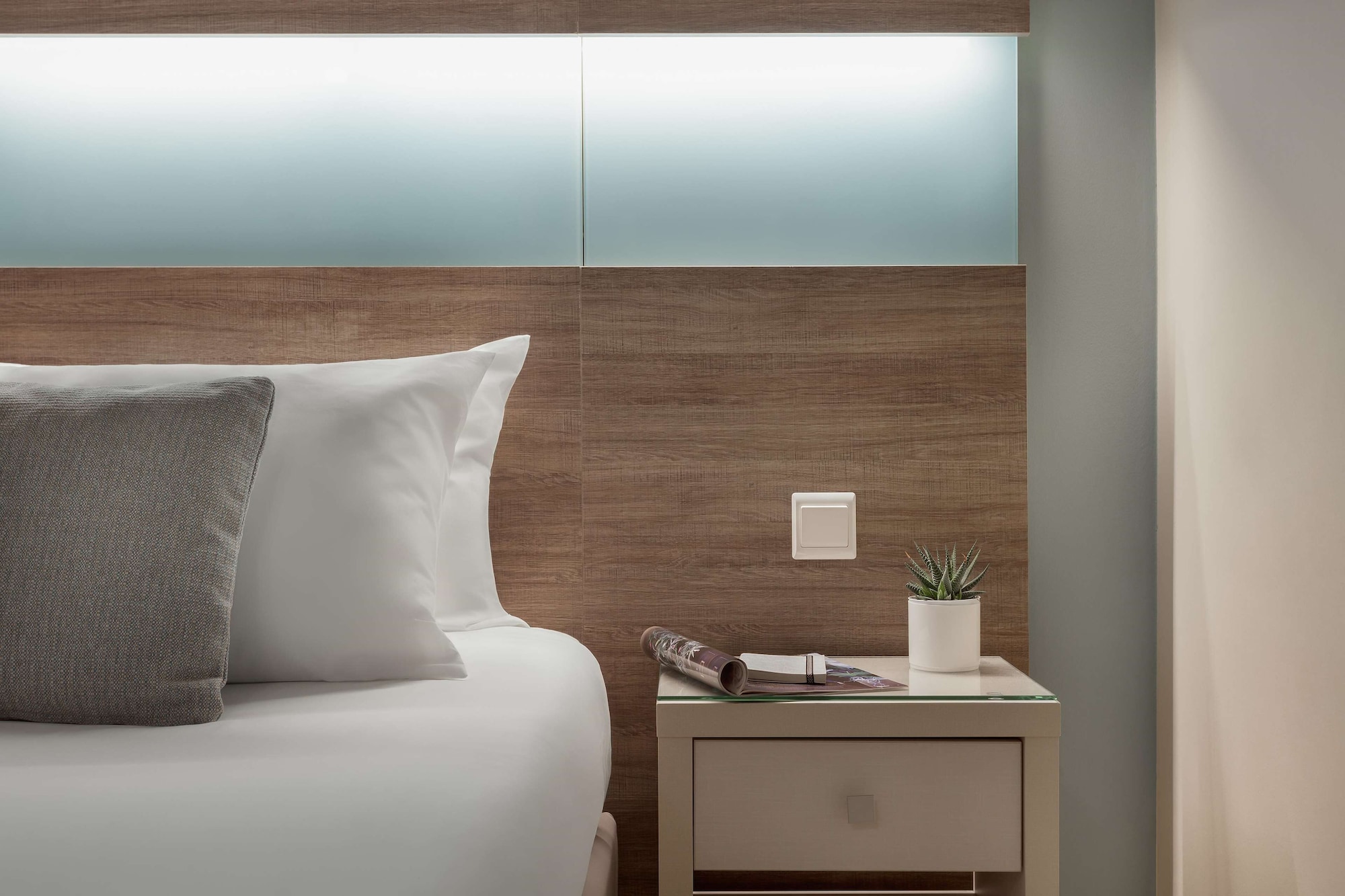 115 the strand hotel by neu collective