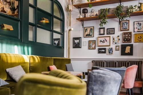 the pilgrm hotel