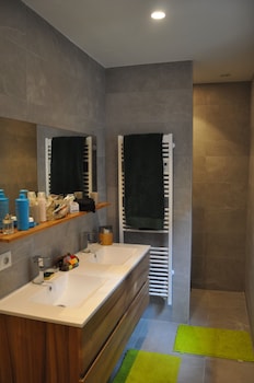 chambres dhotes sous lolivier