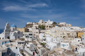 Valsamo Suites,Pyrgos>>Fira,0 star