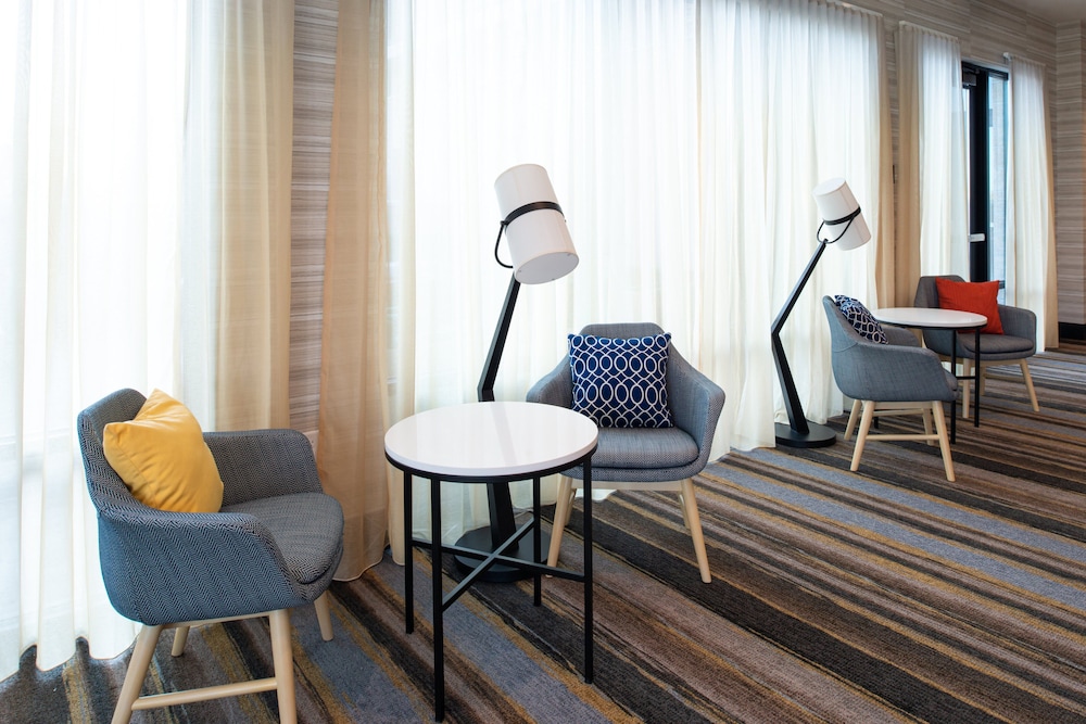 holiday inn and suites idaho falls an ihg hotel