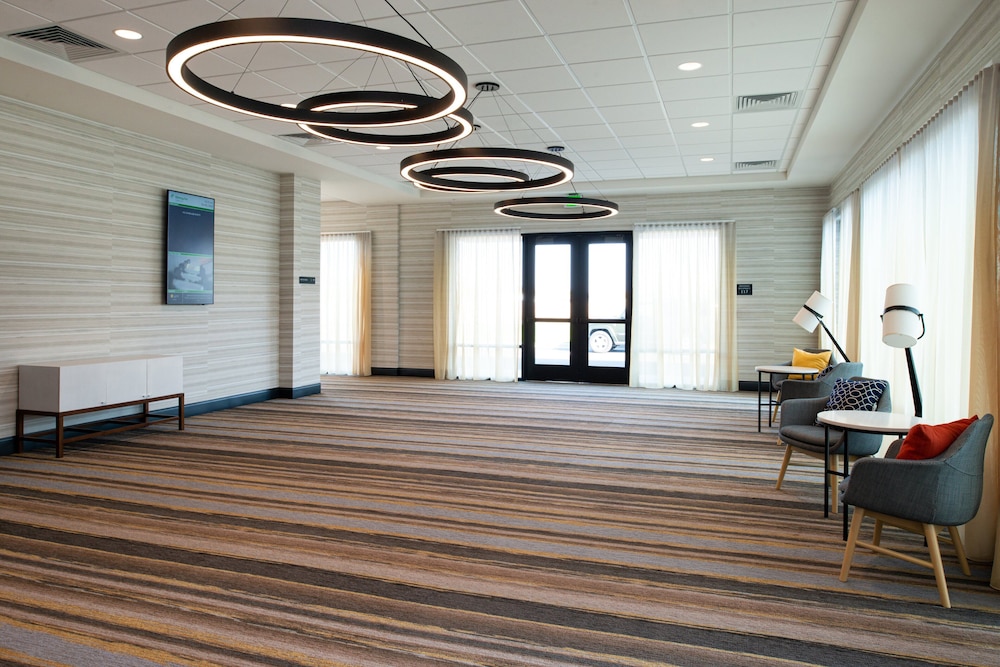 holiday inn and suites idaho falls an ihg hotel