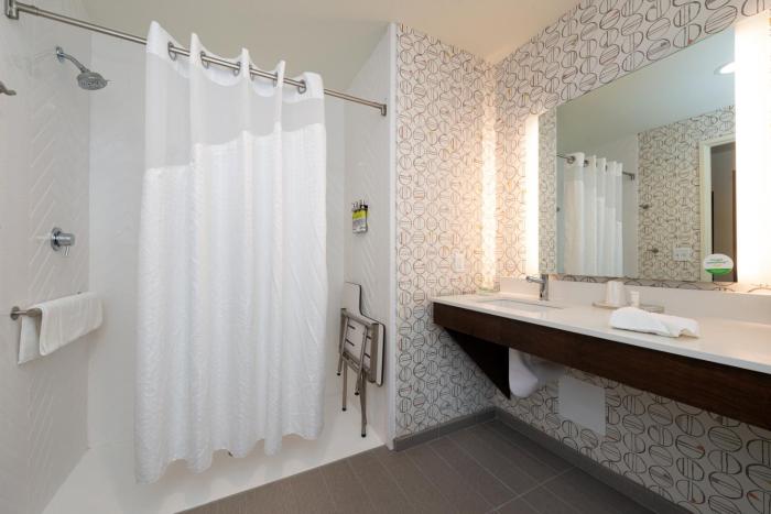 holiday inn and suites idaho falls an ihg hotel