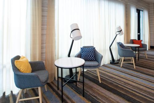 holiday inn and suites idaho falls an ihg hotel