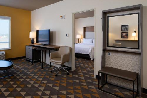 holiday inn and suites idaho falls an ihg hotel