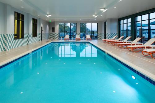 holiday inn and suites idaho falls an ihg hotel