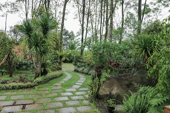 Mulia Garden Bungalows,Blimbing>>Bali,2.5 star