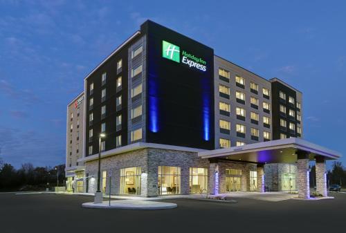holiday inn express kingston west an ihg hotel