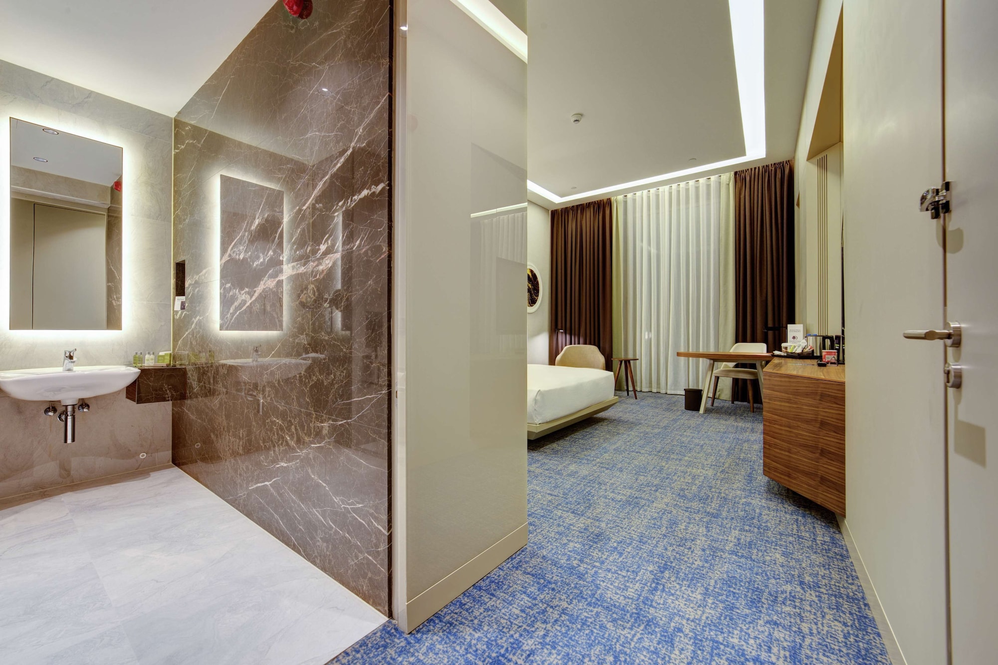 doubletree by hilton adana