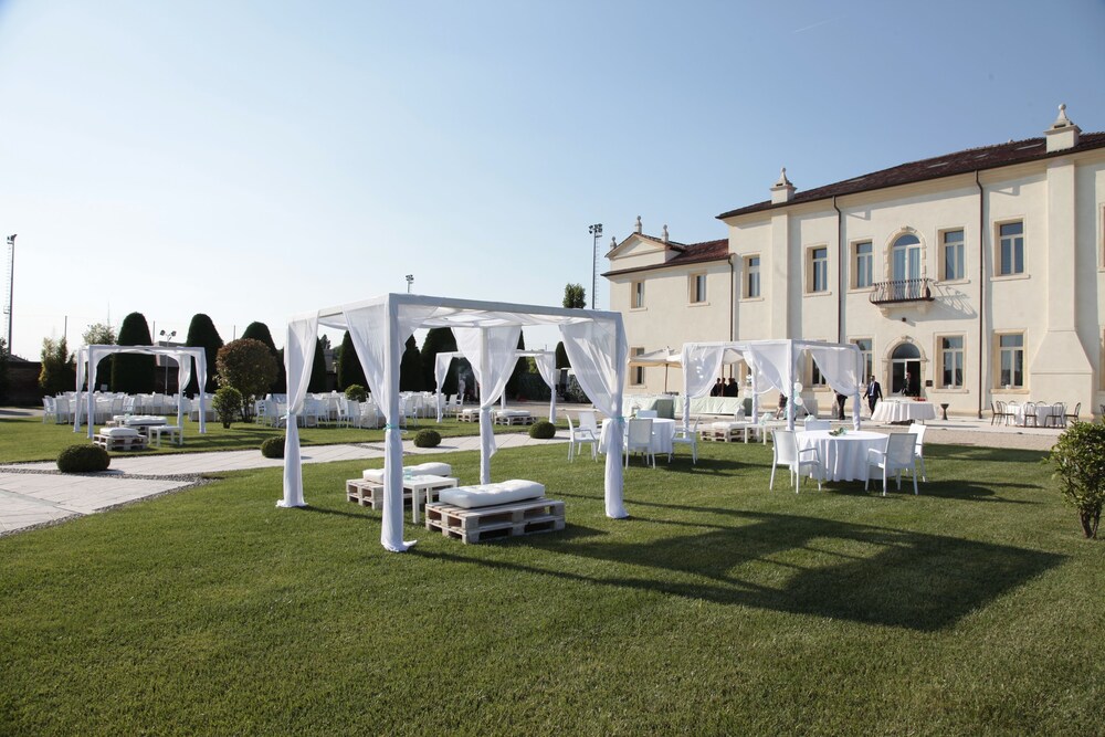 villa cornaro tourist suites