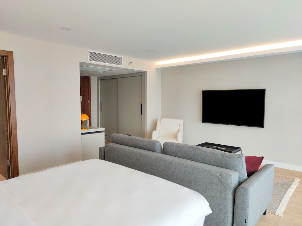 sarar otel kizilcikli