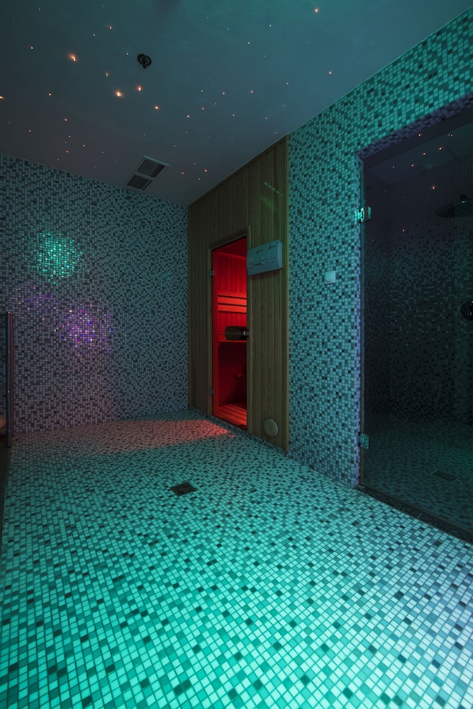 carat boutique hotel