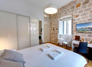 guesthouse forty four