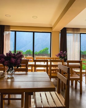 hotel gold kazbegi