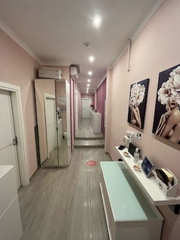 f rooms